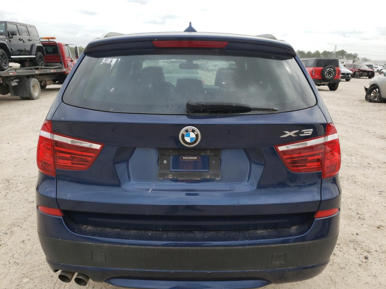 Photo 5 VIN: 5UXWX5C54BL714501 - BMW X3 