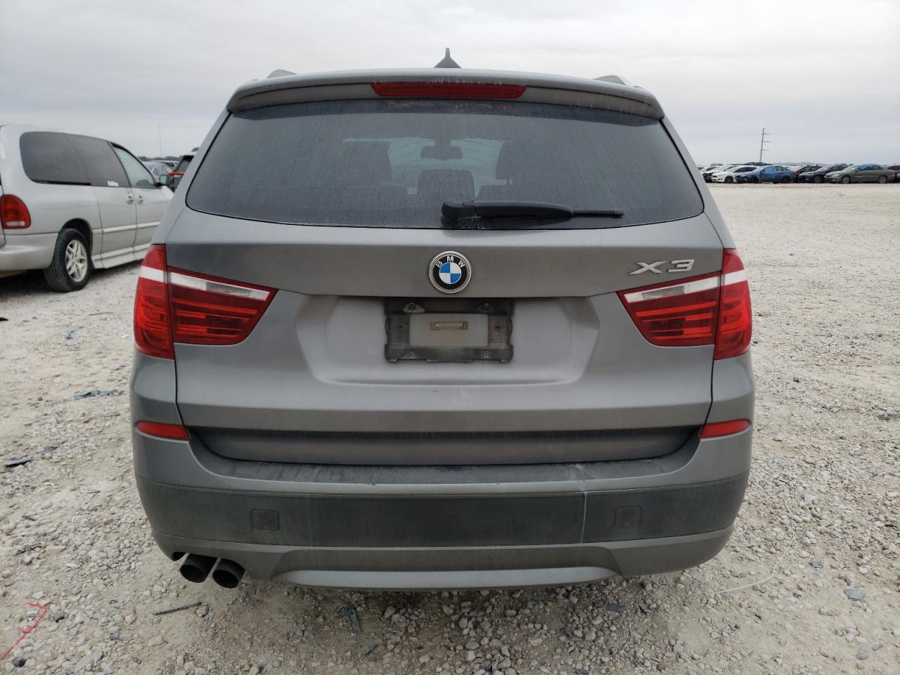 Photo 5 VIN: 5UXWX5C55BL700610 - BMW X3 