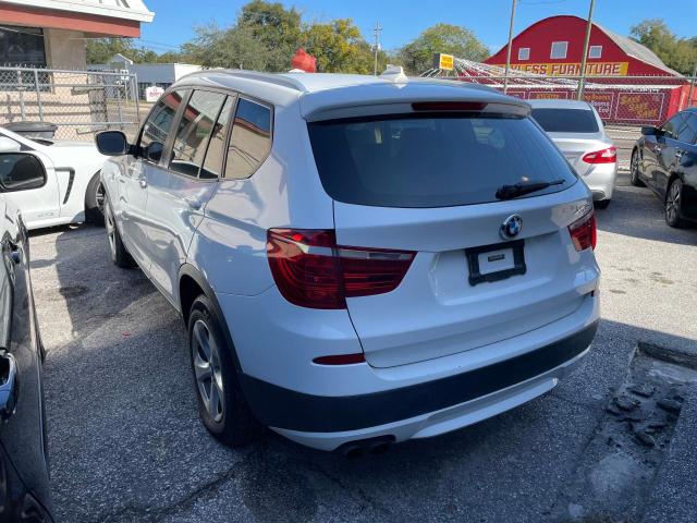 Photo 2 VIN: 5UXWX5C56BL701121 - BMW X3 