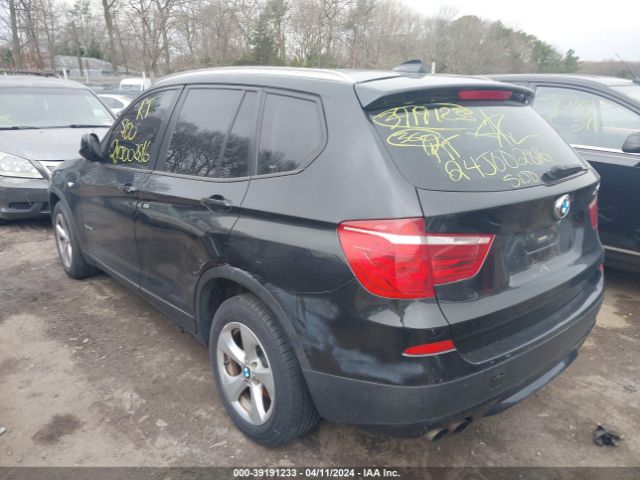 Photo 2 VIN: 5UXWX5C56BL702592 - BMW X3 