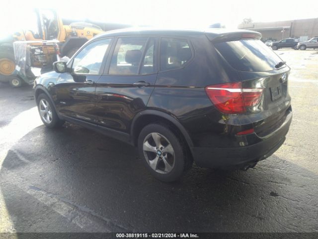 Photo 2 VIN: 5UXWX5C57BL703914 - BMW X3 