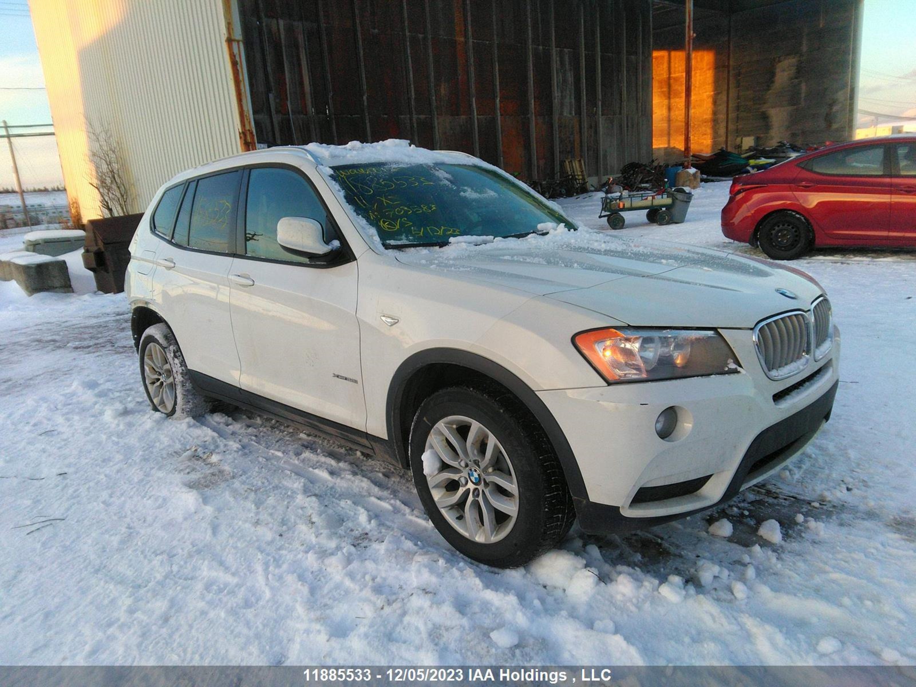 Photo 0 VIN: 5UXWX5C5XBL703583 - BMW X3 