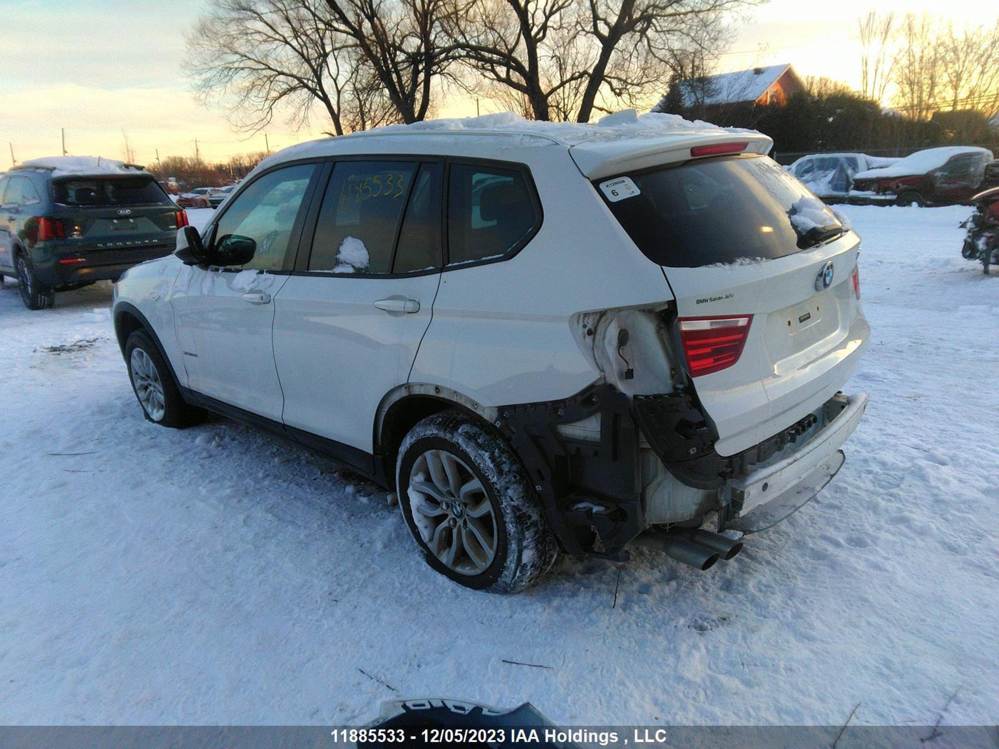 Photo 2 VIN: 5UXWX5C5XBL703583 - BMW X3 