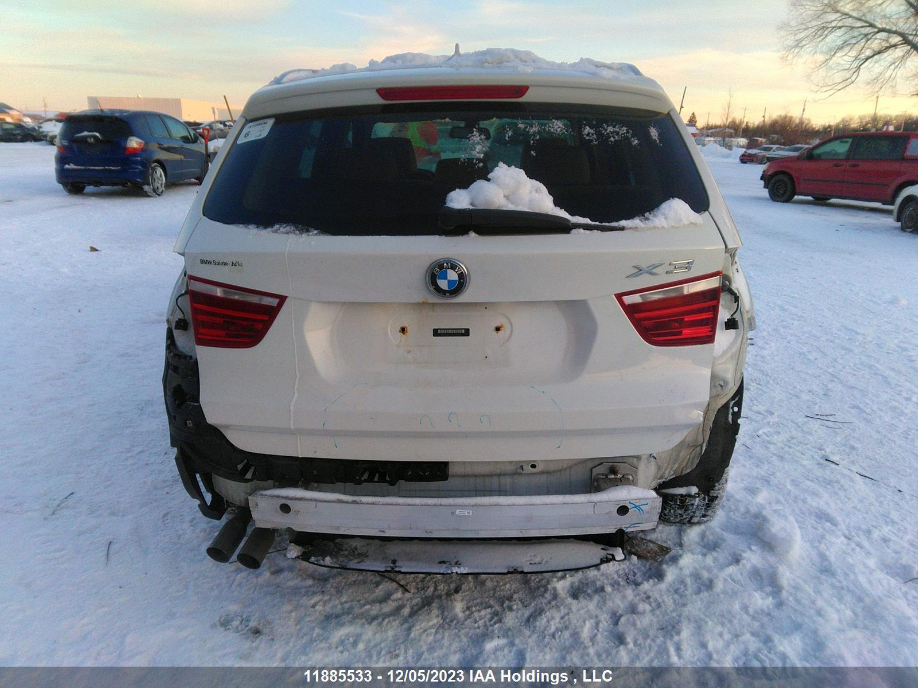 Photo 5 VIN: 5UXWX5C5XBL703583 - BMW X3 