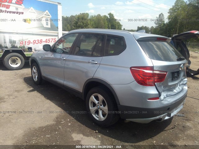 Photo 2 VIN: 5UXWX5C5XBL706127 - BMW X3 