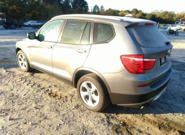 Photo 2 VIN: 5UXWX5C5XCL719719 - BMW X3 