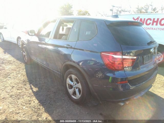 Photo 2 VIN: 5UXWX5C5XCL724449 - BMW X3 