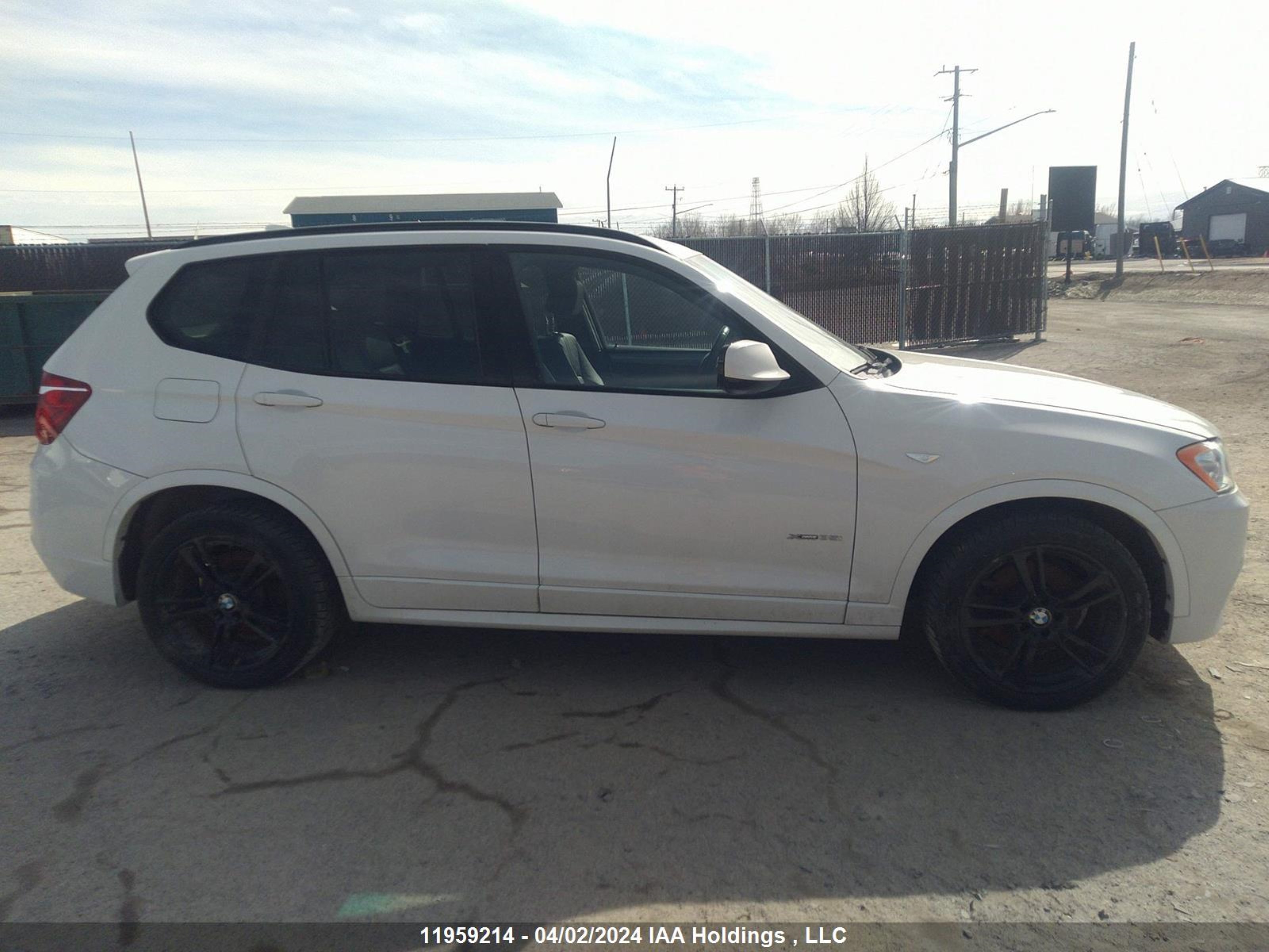 Photo 12 VIN: 5UXWX7C50BL731324 - BMW X3 