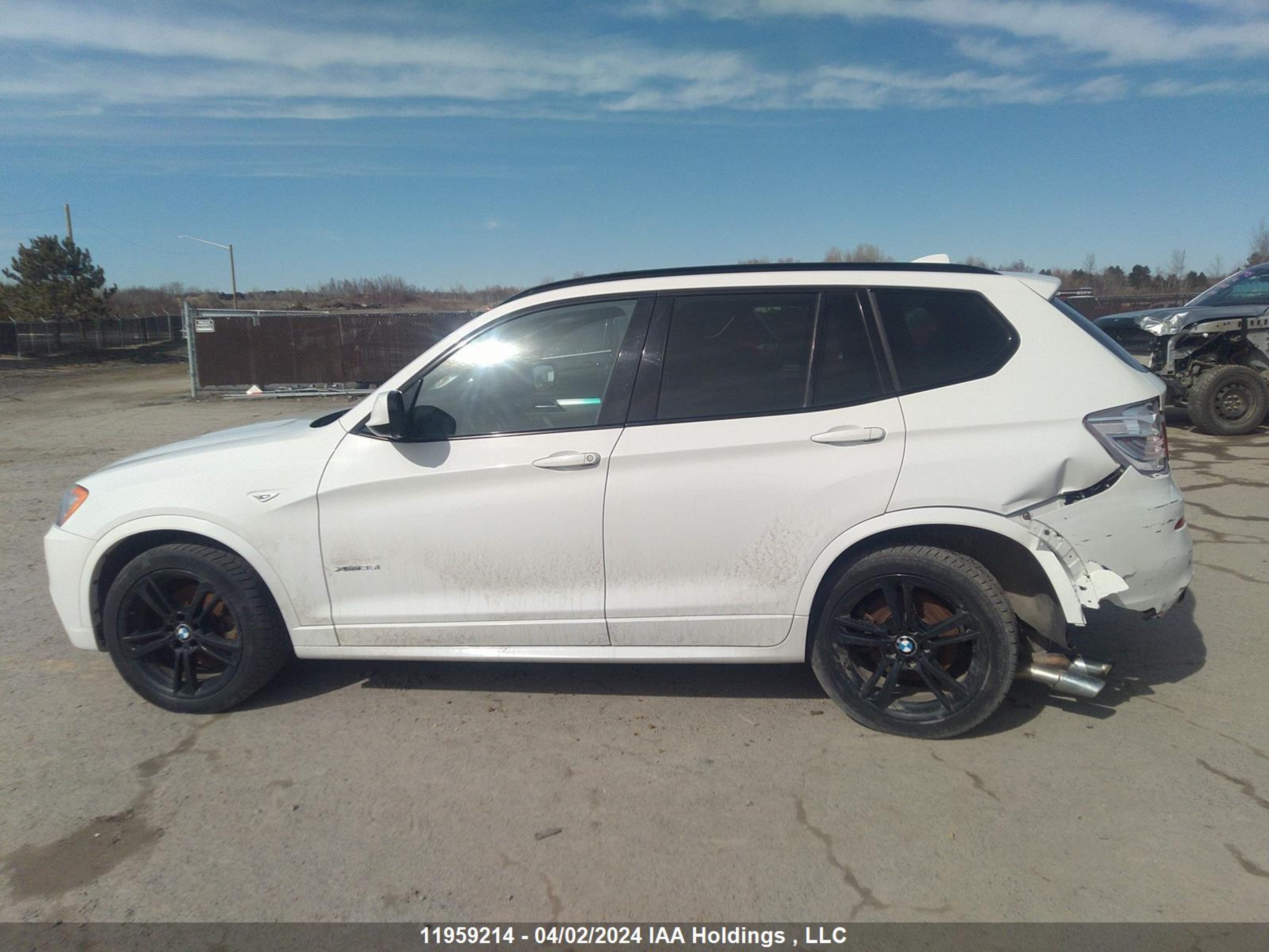 Photo 13 VIN: 5UXWX7C50BL731324 - BMW X3 