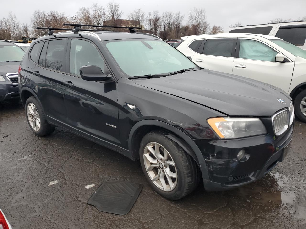 Photo 3 VIN: 5UXWX7C50BL731758 - BMW X3 