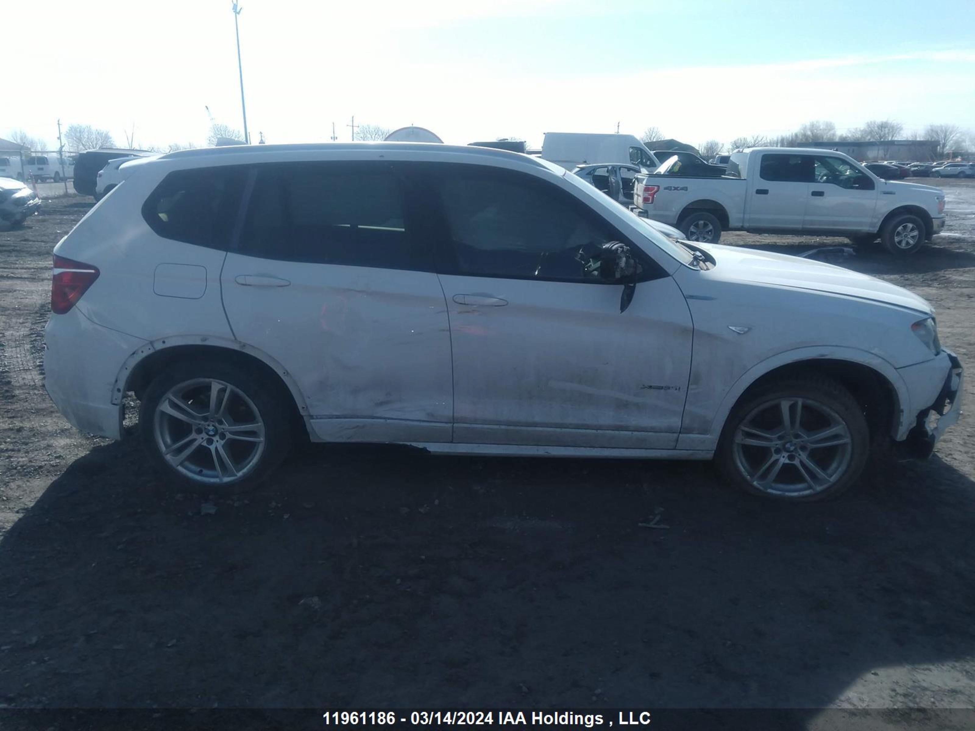 Photo 12 VIN: 5UXWX7C50BL733252 - BMW X3 