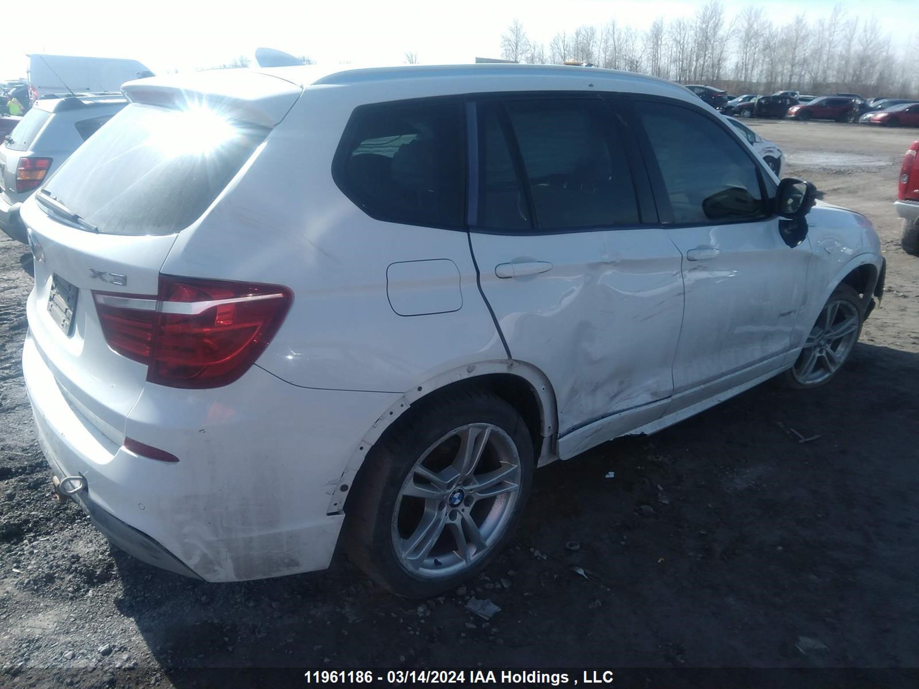 Photo 3 VIN: 5UXWX7C50BL733252 - BMW X3 