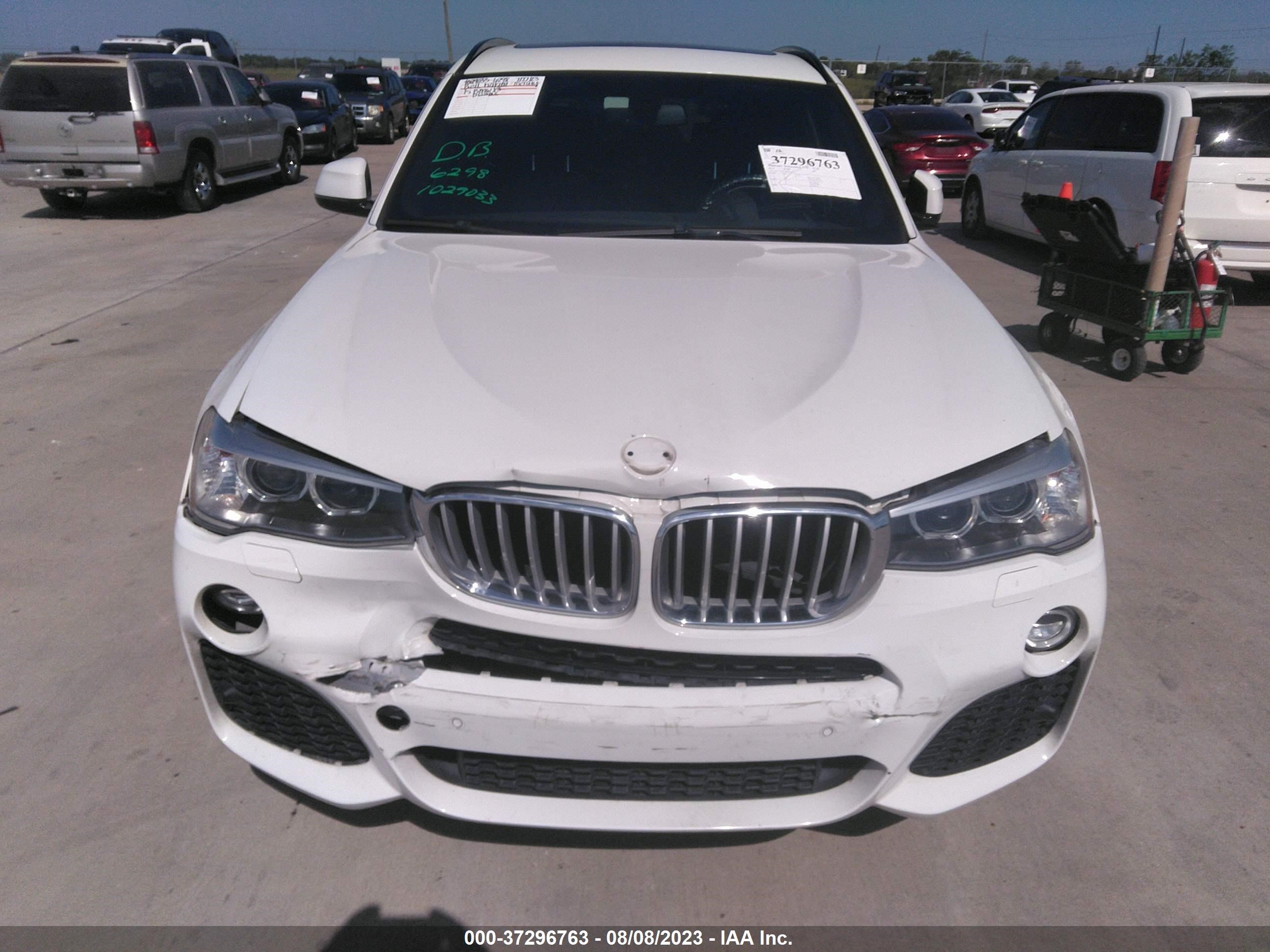 Photo 5 VIN: 5UXWX7C50F0K35737 - BMW X3 