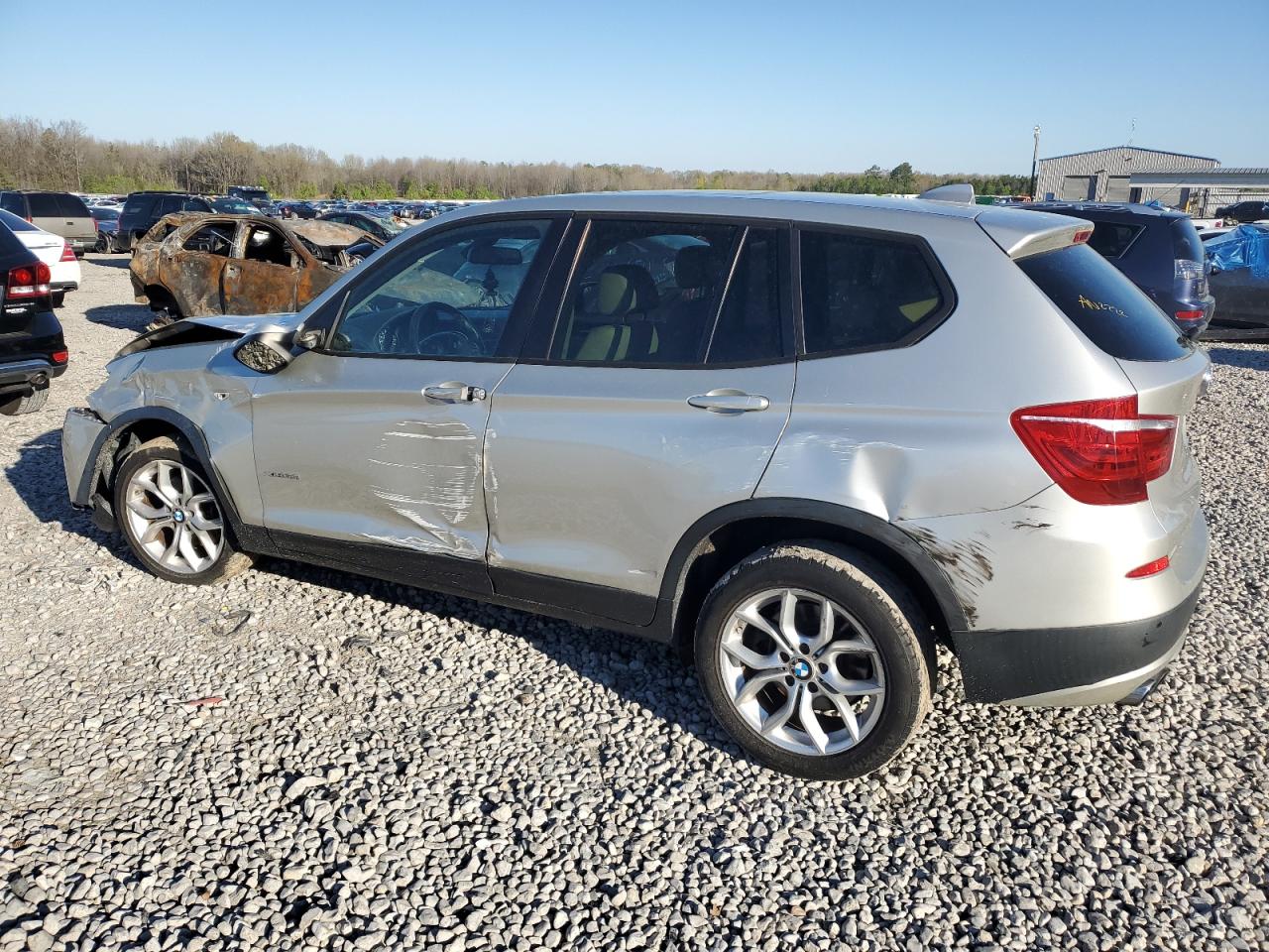 Photo 1 VIN: 5UXWX7C54BL733710 - BMW X3 