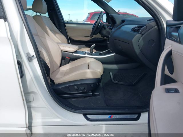 Photo 4 VIN: 5UXWX7C54E0E76220 - BMW X3 