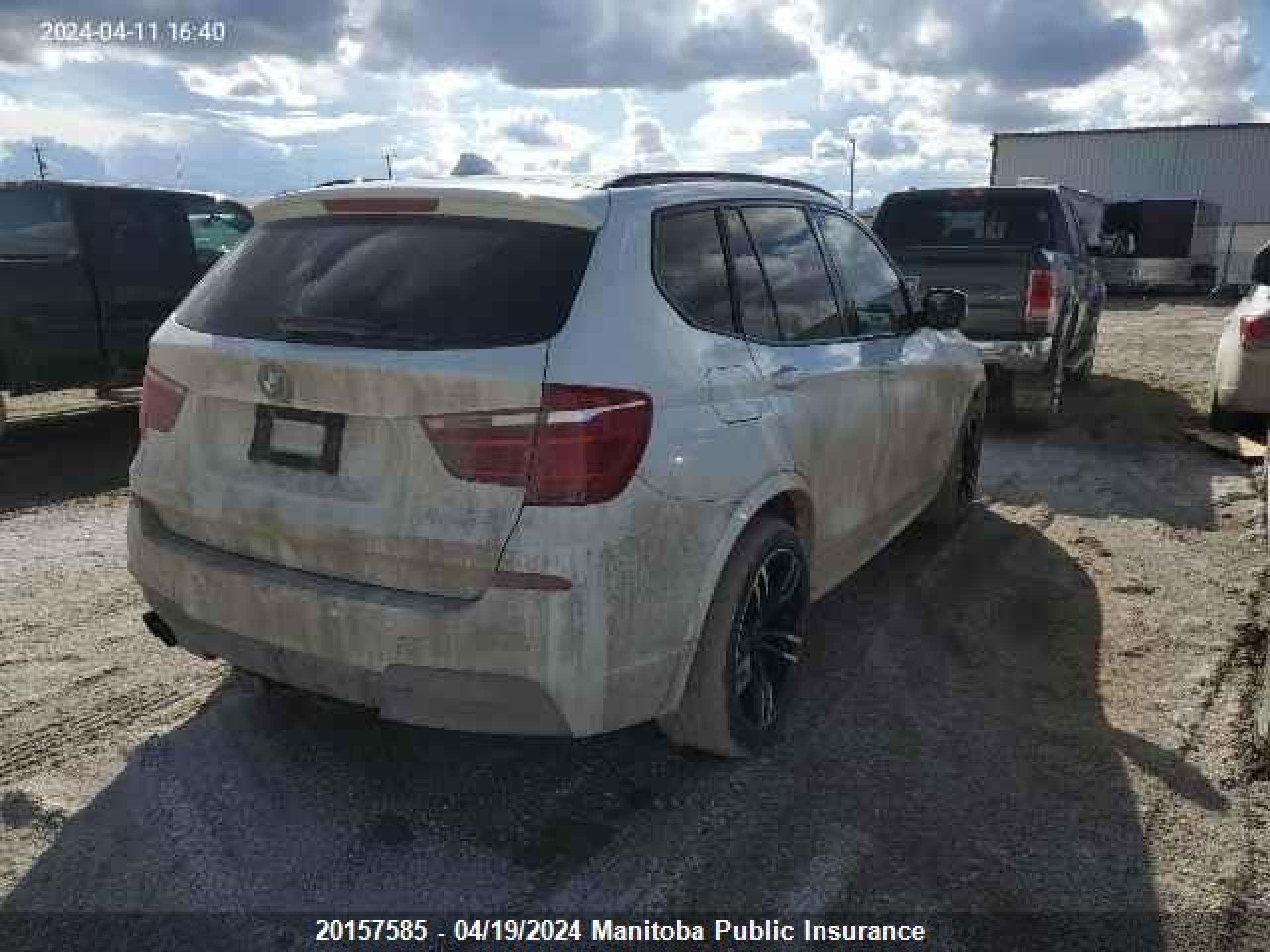 Photo 2 VIN: 5UXWX7C55E0E81555 - BMW X3 