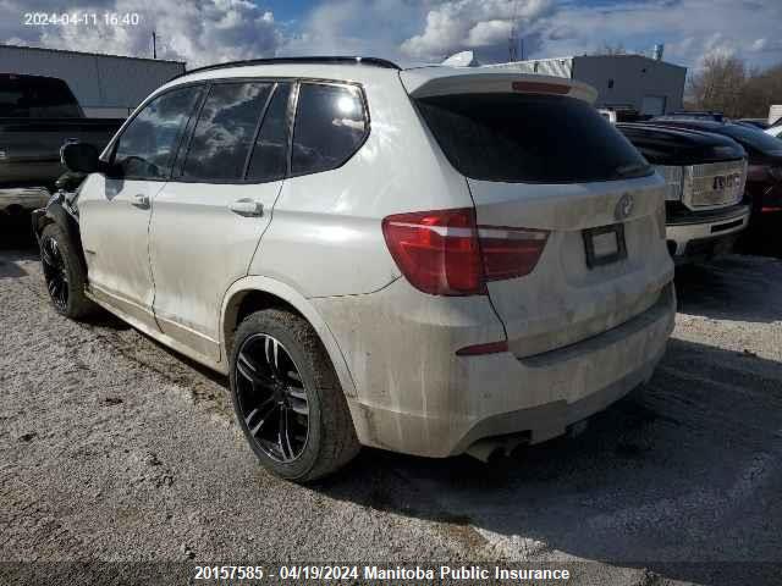 Photo 3 VIN: 5UXWX7C55E0E81555 - BMW X3 