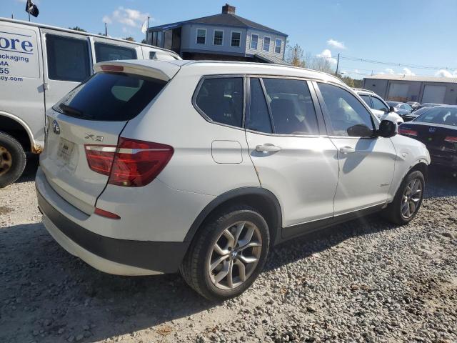 Photo 2 VIN: 5UXWX7C57CL736215 - BMW X3 