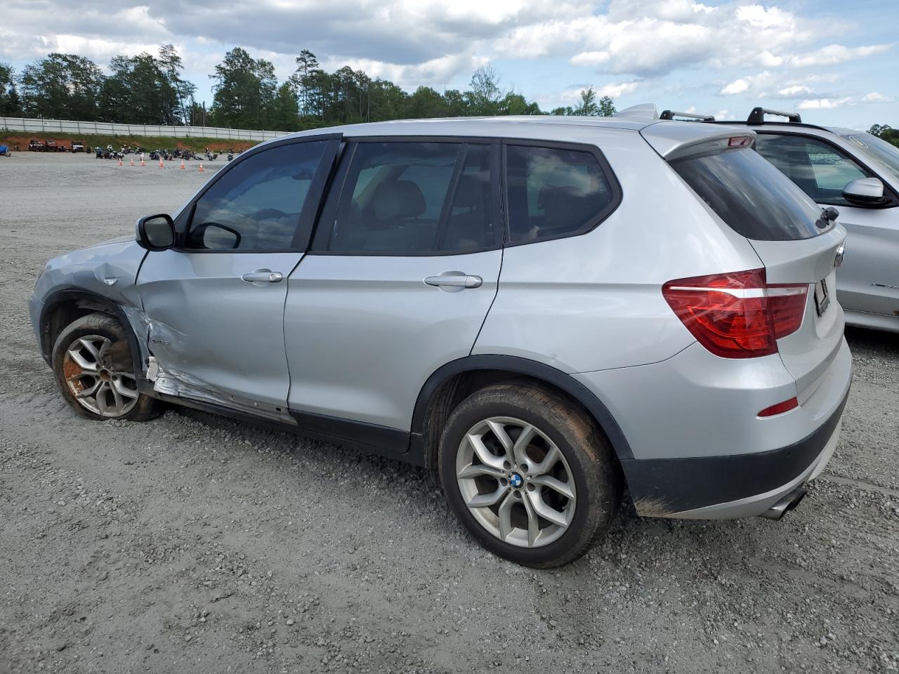 Photo 1 VIN: 5UXWX7C57DL980688 - BMW X3 