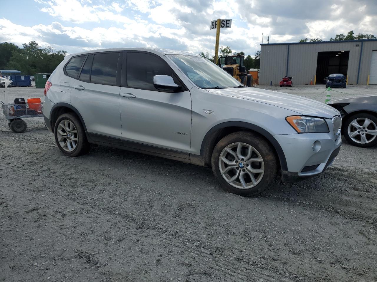 Photo 3 VIN: 5UXWX7C57DL980688 - BMW X3 