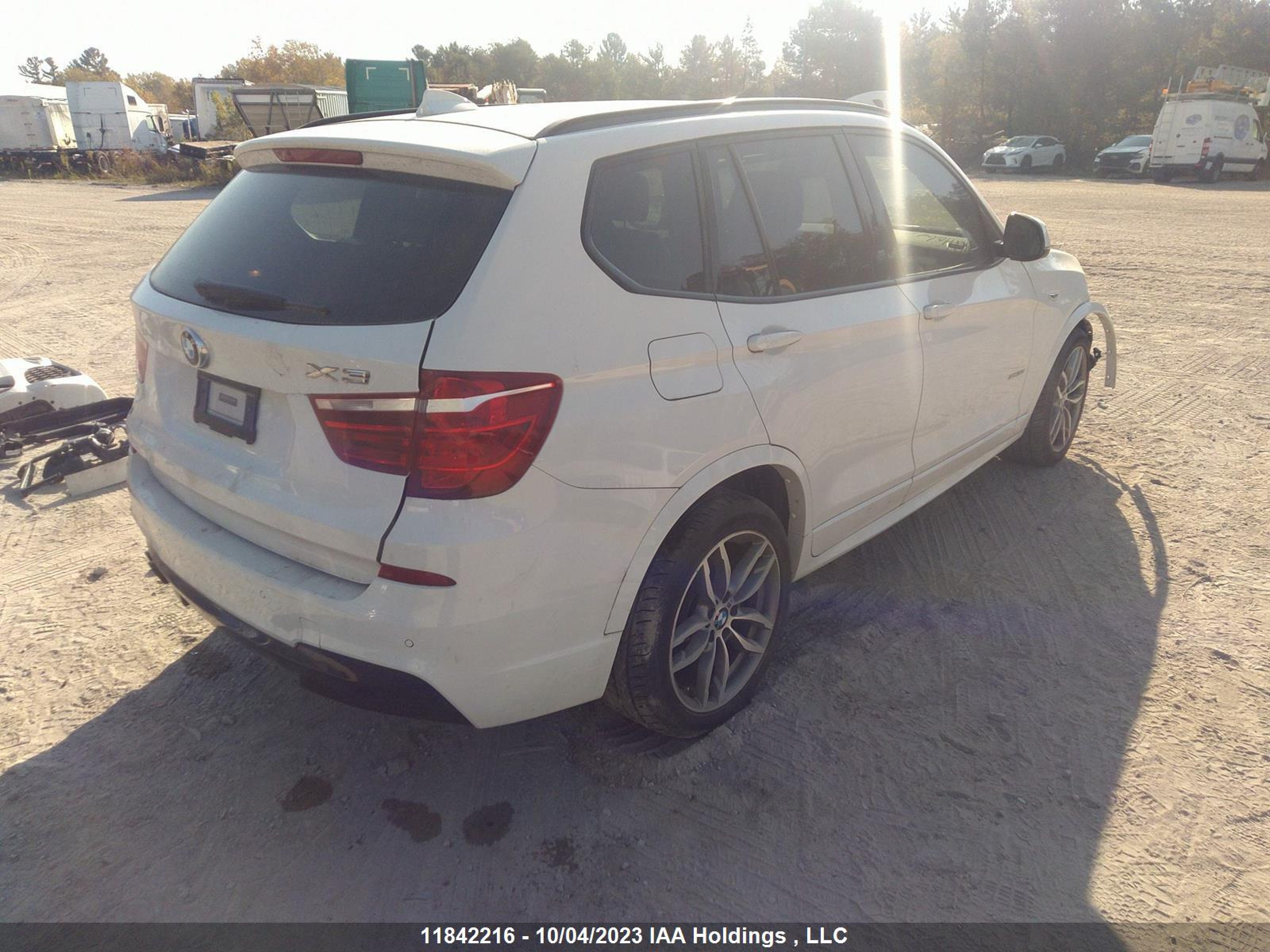 Photo 3 VIN: 5UXWX7C57G0K37082 - BMW X3 