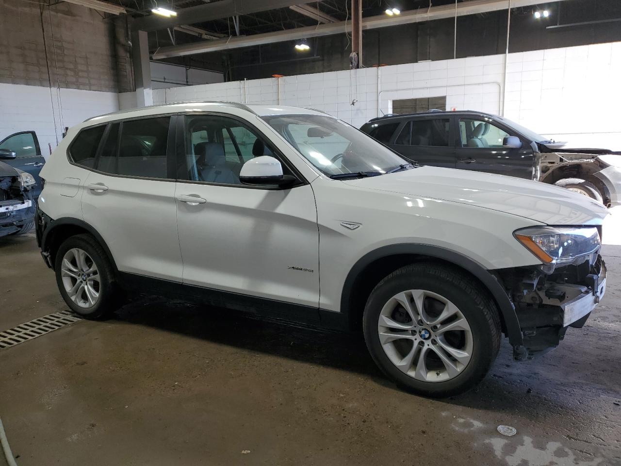 Photo 3 VIN: 5UXWX7C58G0R17718 - BMW X3 