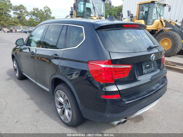 Photo 2 VIN: 5UXWX7C59G0R17906 - BMW X3 