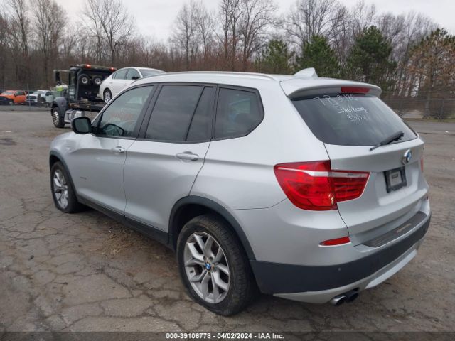 Photo 2 VIN: 5UXWX7C5XBLL15300 - BMW X3 