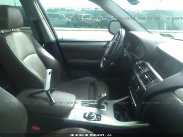 Photo 4 VIN: 5UXWX7C5XBLT78459 - BMW X3 