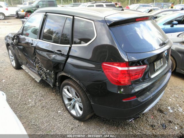 Photo 2 VIN: 5UXWX7C5XDL981107 - BMW X3 