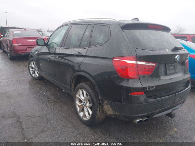 Photo 2 VIN: 5UXWX7C5XE0E81163 - BMW X3 