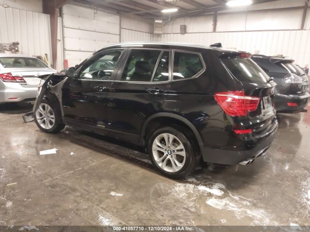 Photo 2 VIN: 5UXWX7C5XH0S19600 - BMW X3 