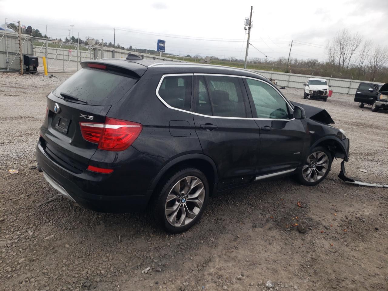 Photo 2 VIN: 5UXWX9C32H0W71471 - BMW X3 