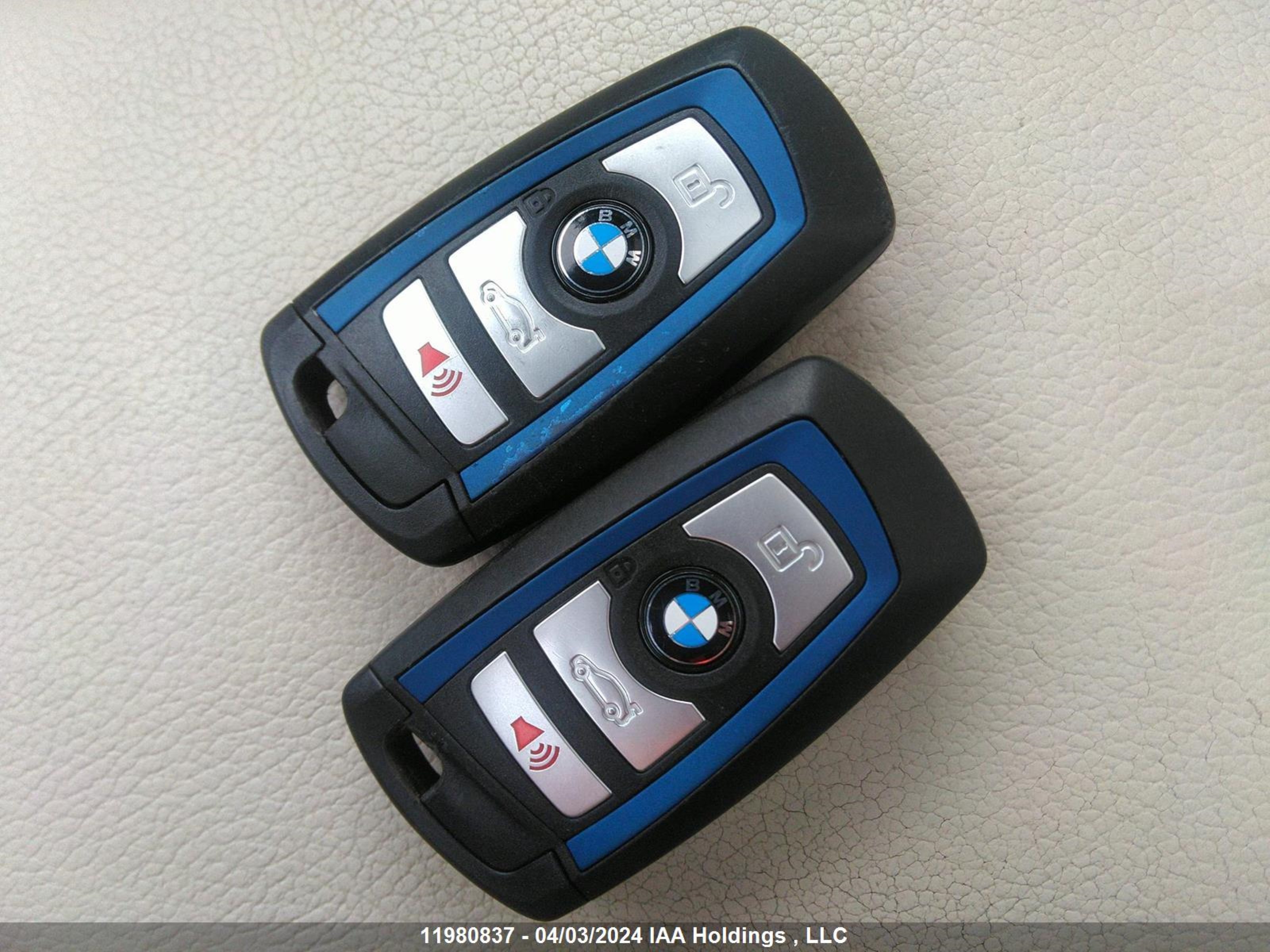 Photo 10 VIN: 5UXWX9C38H0T16143 - BMW X3 