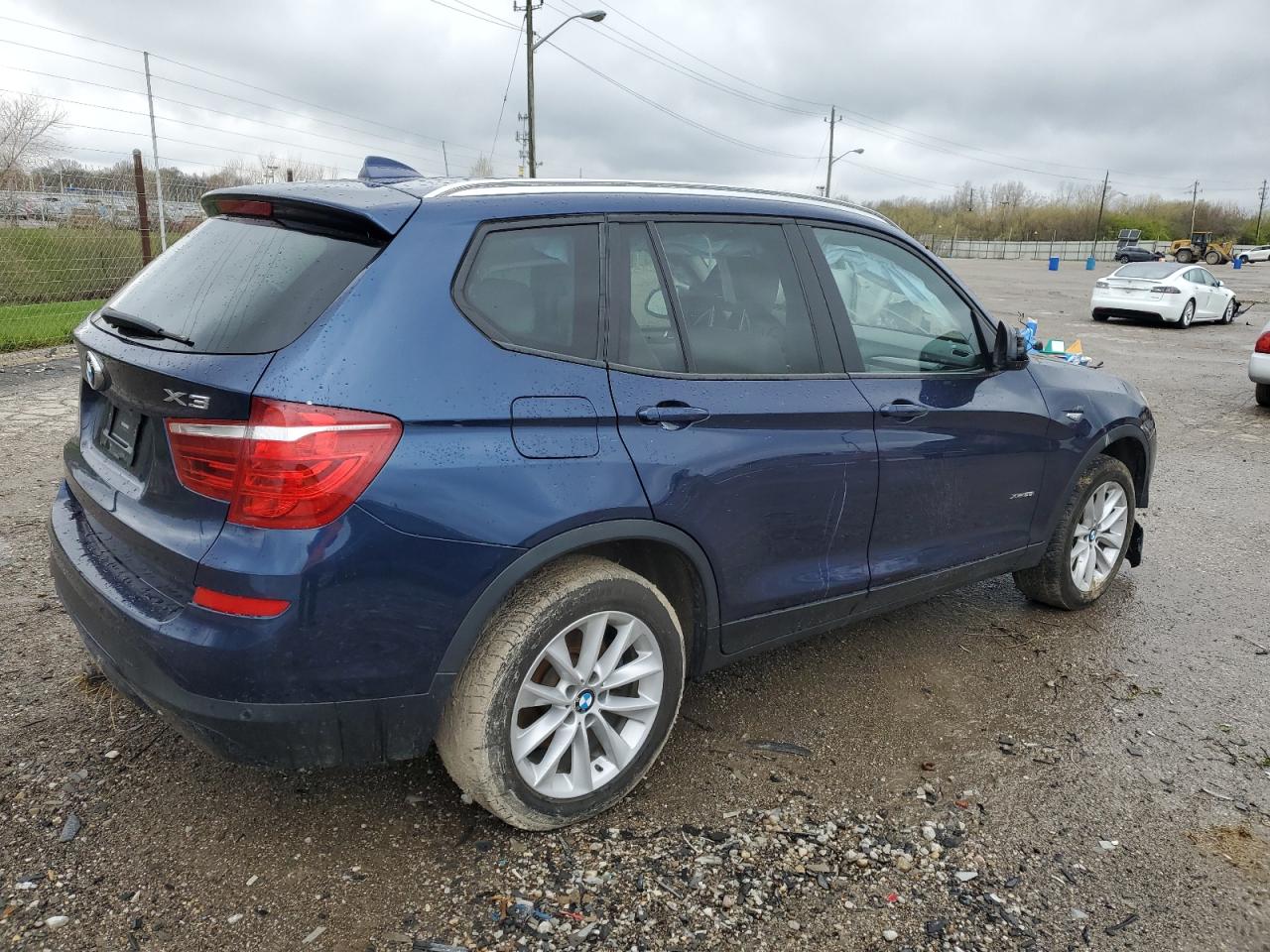 Photo 2 VIN: 5UXWX9C38H0T21875 - BMW X3 