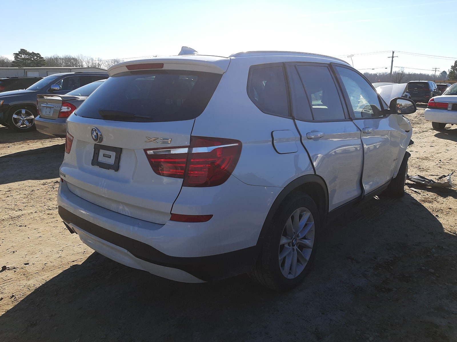 Photo 3 VIN: 5UXWX9C38H0T23013 - BMW X3 XDRIVE2 