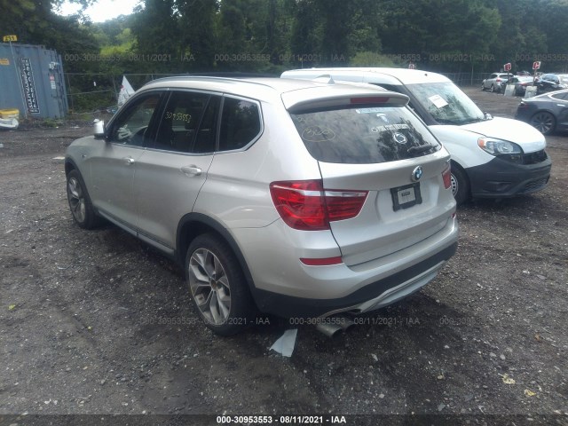 Photo 2 VIN: 5UXWX9C39H0W74657 - BMW X3 