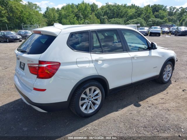 Photo 3 VIN: 5UXWX9C3XH0T16922 - BMW X3 