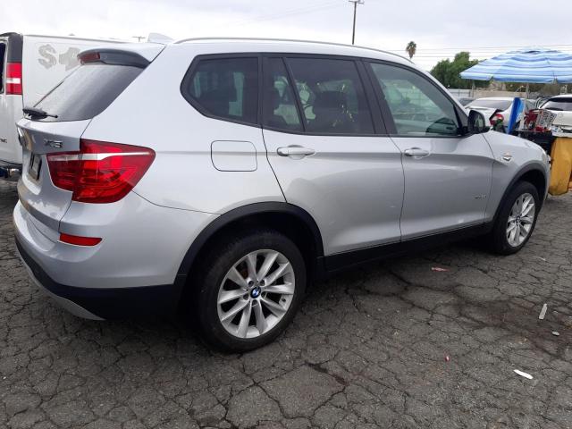 Photo 2 VIN: 5UXWX9C3XH0W69595 - BMW X3 XDRIVE2 