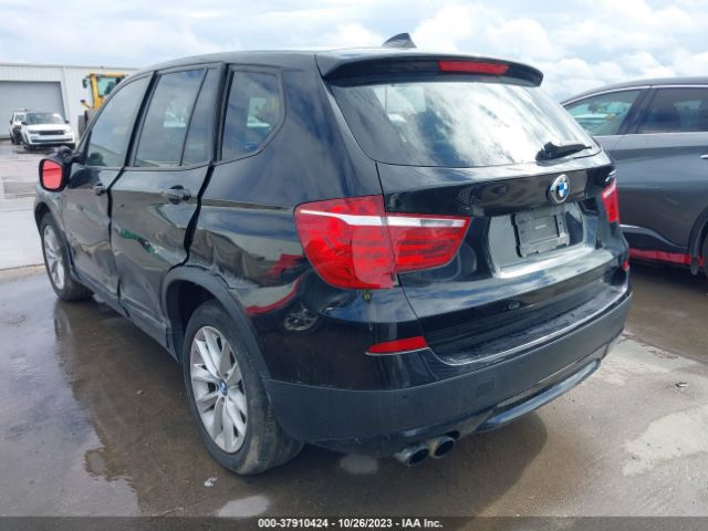 Photo 2 VIN: 5UXWX9C50D0A18152 - BMW X3 