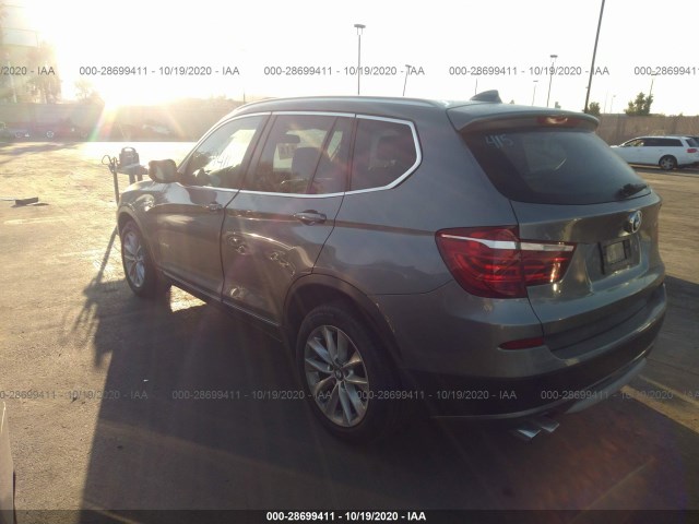 Photo 2 VIN: 5UXWX9C50D0A20886 - BMW X3 