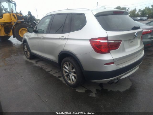 Photo 2 VIN: 5UXWX9C50D0A28194 - BMW X3 