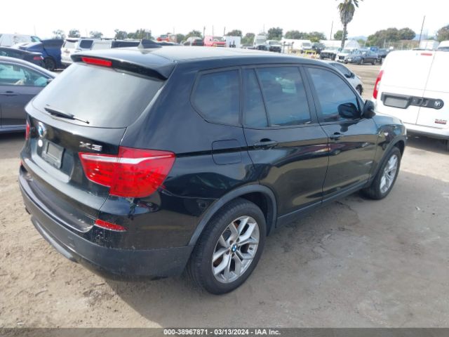 Photo 3 VIN: 5UXWX9C50D0A32035 - BMW X3 