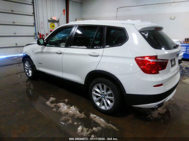 Photo 2 VIN: 5UXWX9C50D0D04714 - BMW X3 