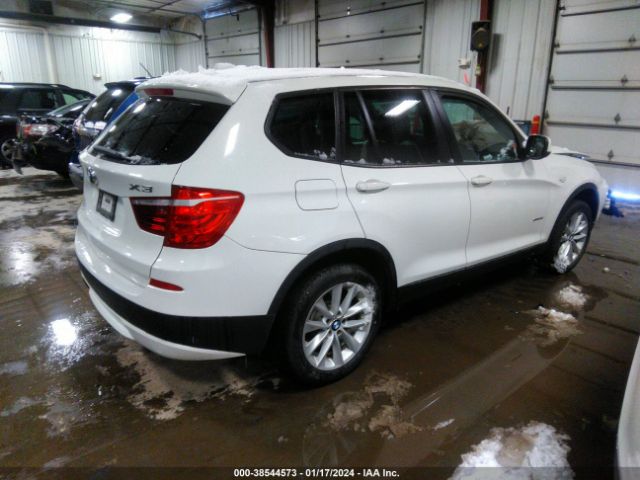 Photo 3 VIN: 5UXWX9C50D0D04714 - BMW X3 