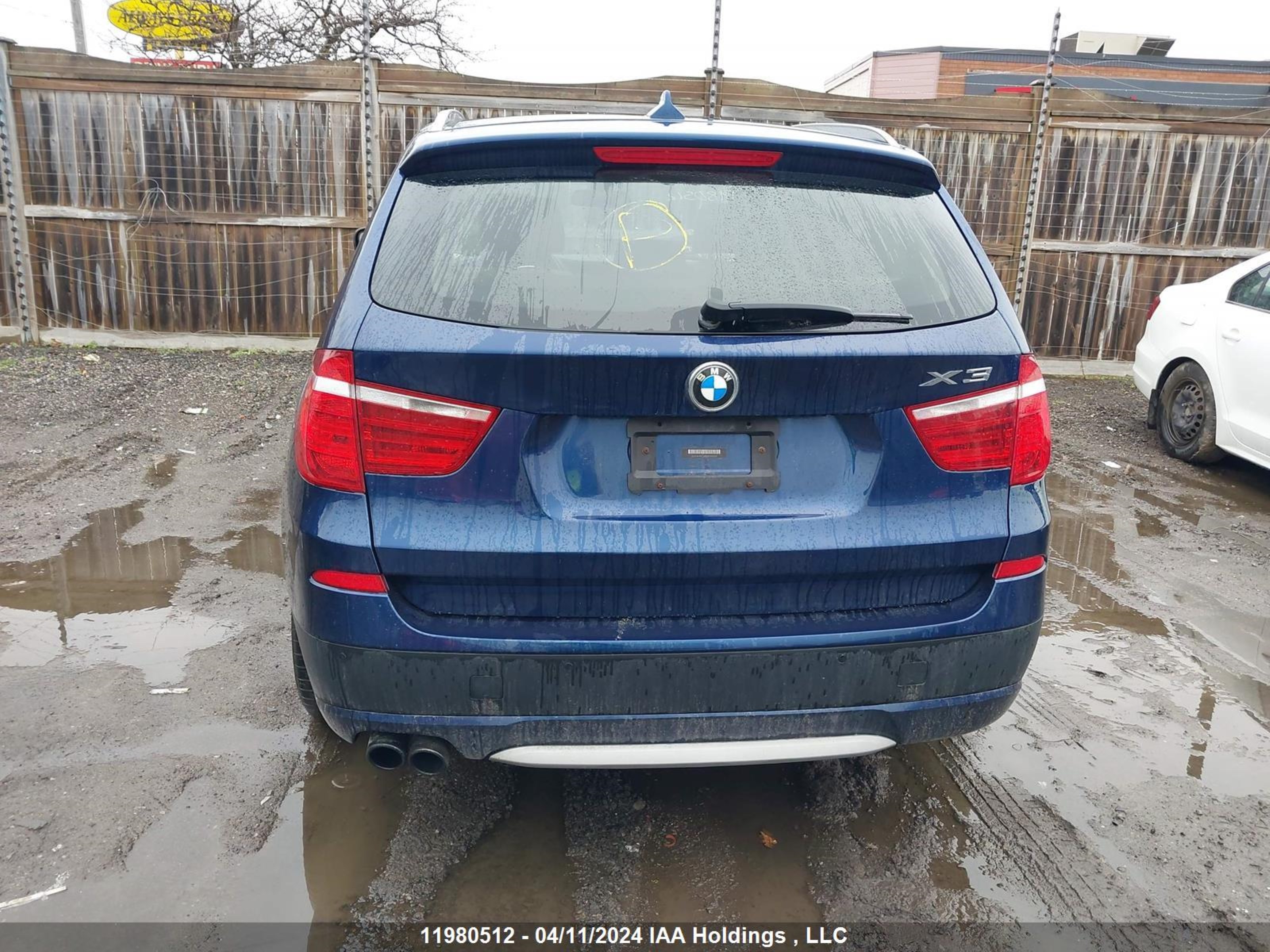 Photo 15 VIN: 5UXWX9C50D0D07693 - BMW X3 