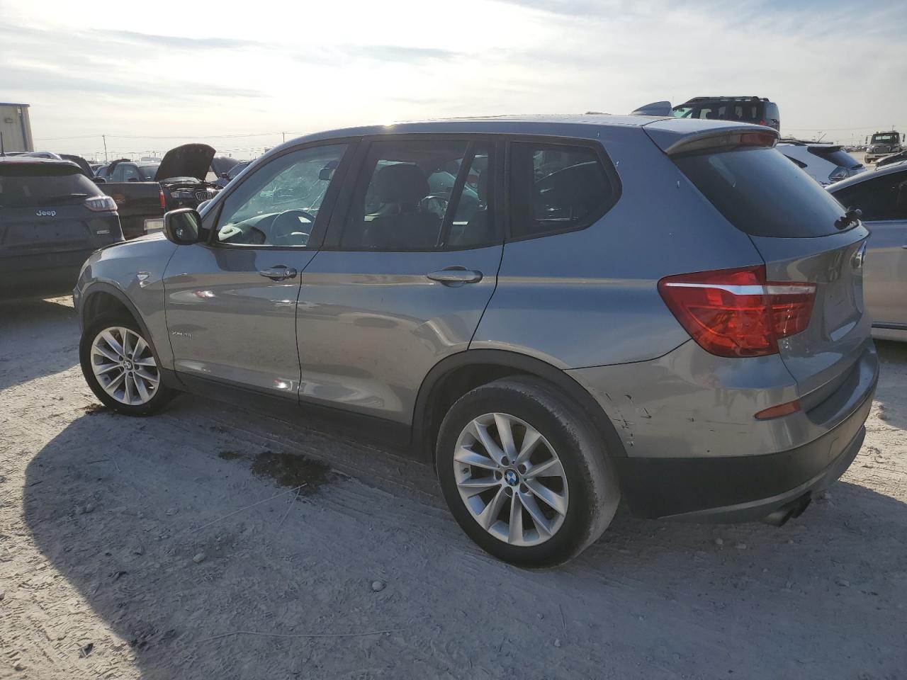 Photo 1 VIN: 5UXWX9C50D0D08729 - BMW X3 