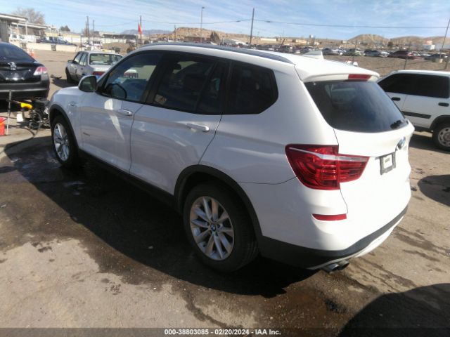 Photo 2 VIN: 5UXWX9C50F0D44326 - BMW X3 