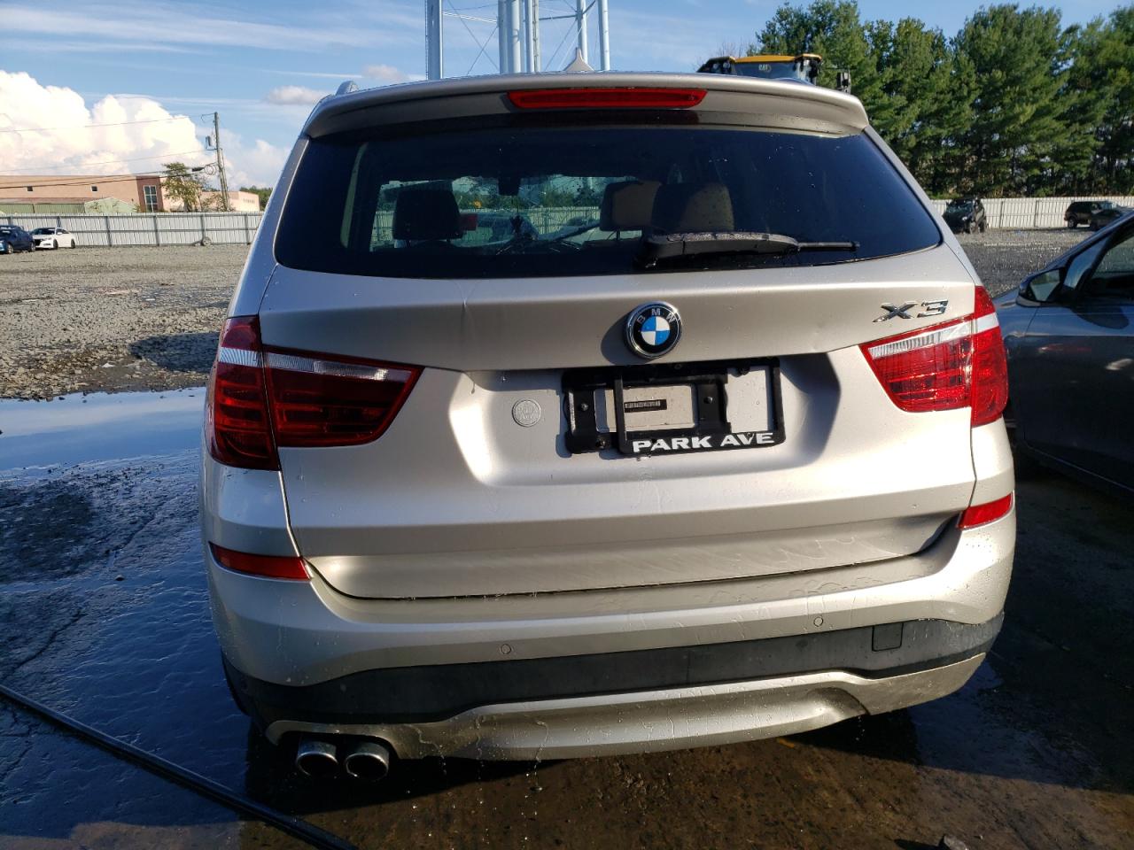 Photo 5 VIN: 5UXWX9C50F0D51275 - BMW X3 