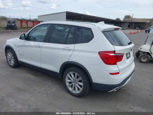 Photo 2 VIN: 5UXWX9C50G0D67123 - BMW X3 